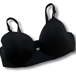 New Victoria Secret’s T-Shirt Bra lightly lined Wireless Bra 38 D